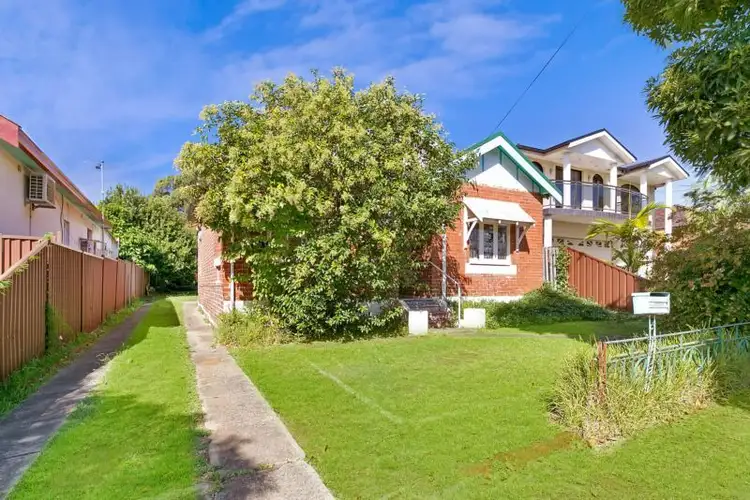 82 Northam Ave, Bankstown NSW 2200