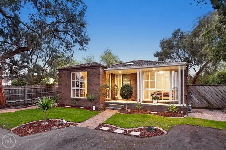 2/148 Nell Street, Greensborough VIC 3088