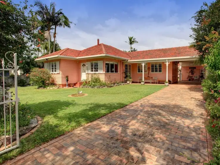 52 Highlands Street, Wavell Heights QLD 4012