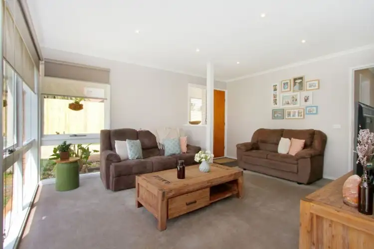 Second view of Homely house listing, 32 Dransfield Way, Epping VIC 3076
