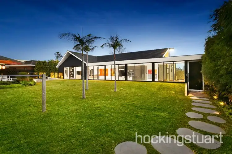26 Cosham Street, Brighton VIC 3186