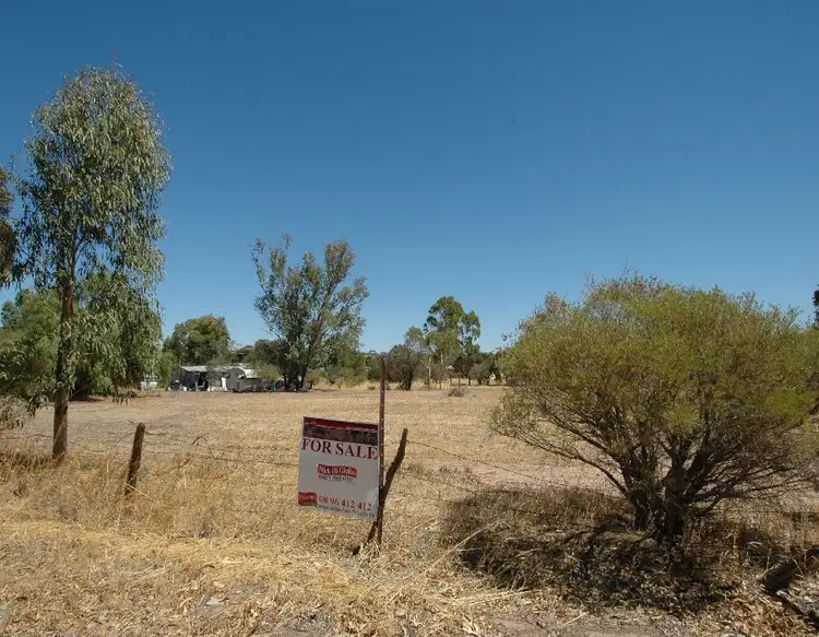5 BROOKING, Beverley WA 6304