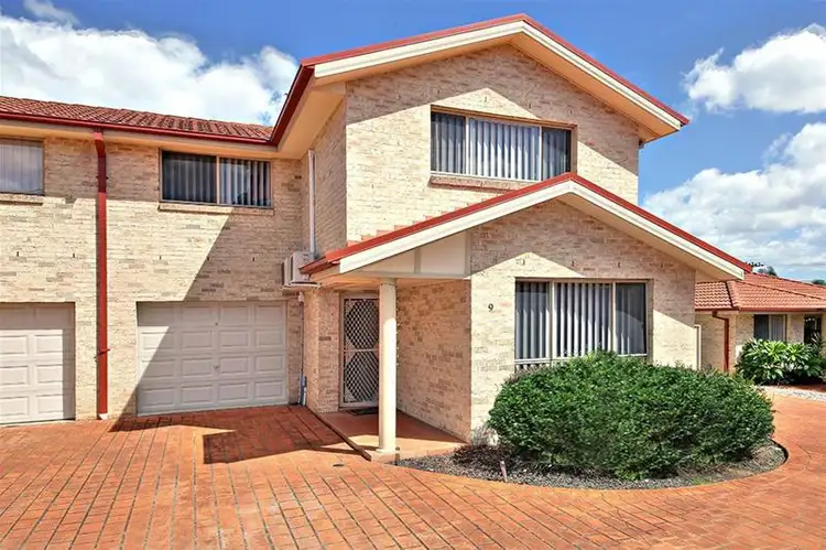 9/16-18 Carnation Avenue, Casula NSW 2170