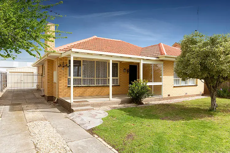 36 Charles Street, Newcomb VIC 3219