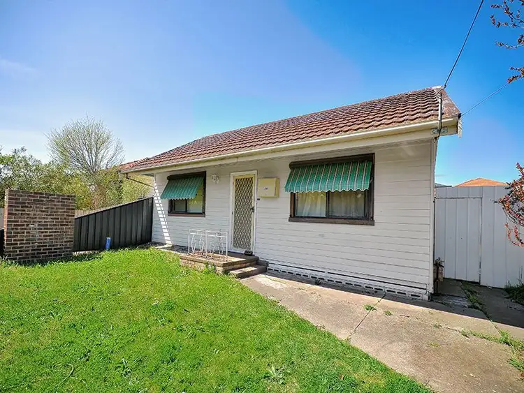 Main view of Homely unit listing, 1/26 Piper Street, Fawkner VIC 3060