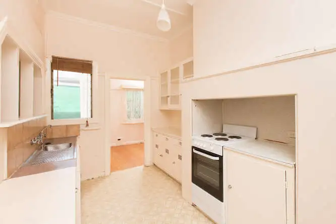 Second view of Homely house listing, 86 Ilex Street, Red Cliffs VIC 3496