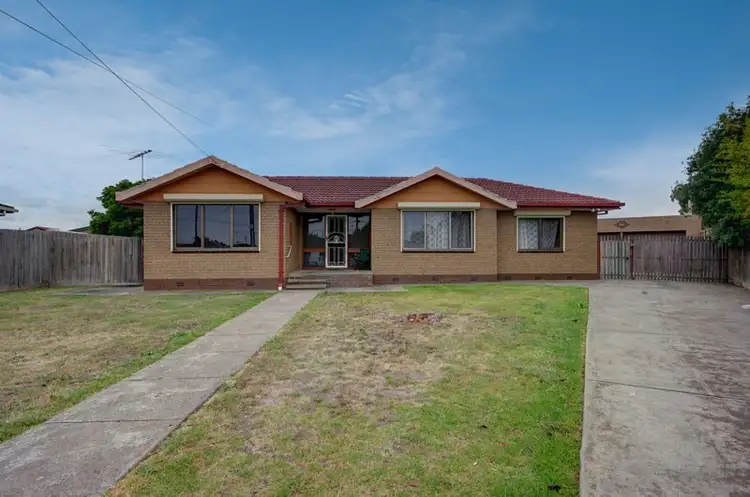 3 Millbank Court, Norlane VIC 3214