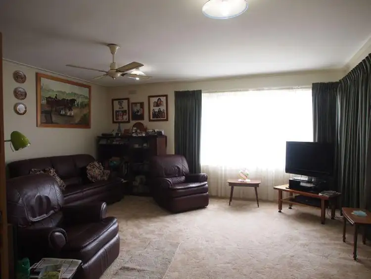 Fifth view of Homely house listing, 7 Lucknow Street, Bairnsdale VIC 3875