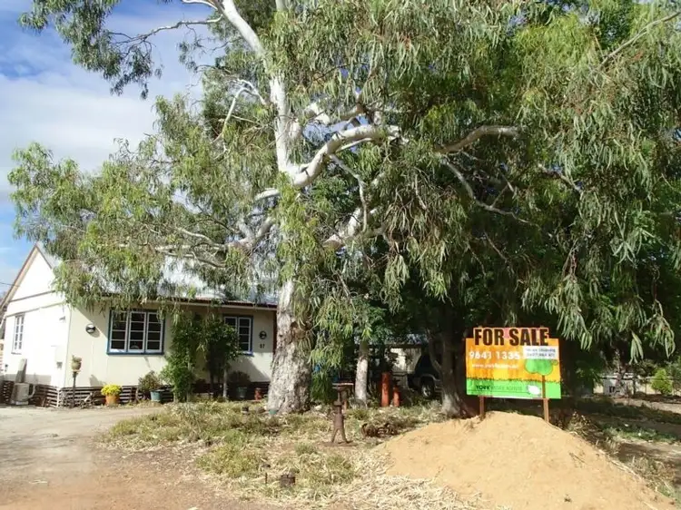 97 Brooking Street, Beverley WA 6304