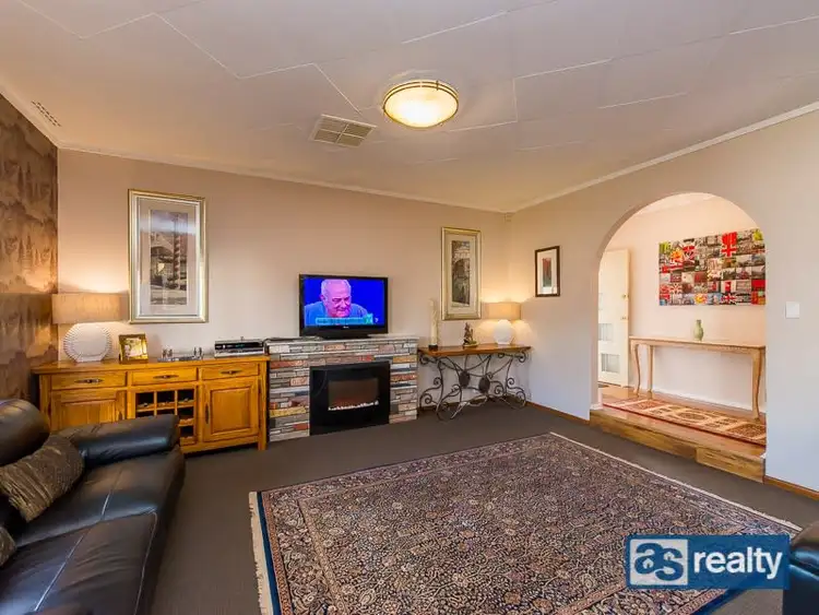 Fourth view of Homely house listing, 2 Netley Street, Morley WA 6062
