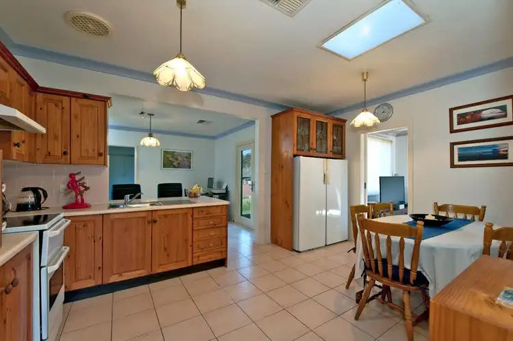 Fifth view of Homely house listing, 3 Pasadena Crescent, Macquarie Hills NSW 2285