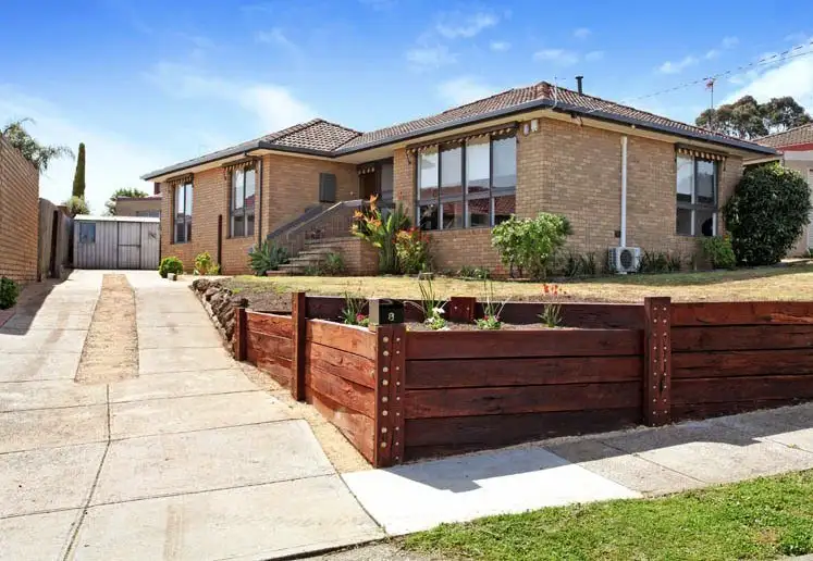 8 Ellesmere Crescent, Gladstone Park VIC 3043