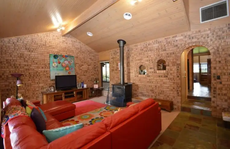 Second view of Homely house listing, 39 Hulme Drive, Wangaratta VIC 3677