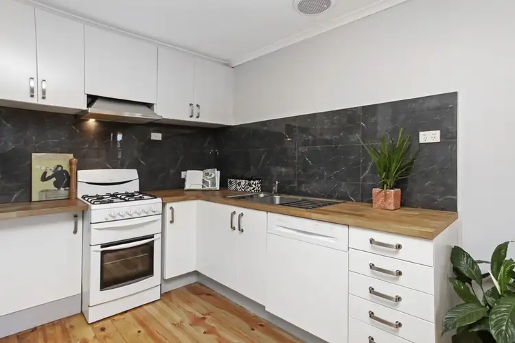 Fourth view of Homely villa listing, 2/227 Buckley Street, Essendon VIC 3040