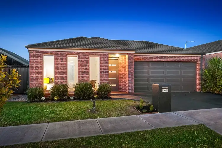 Third view of Homely house listing, 34 Breenview Place, Doreen VIC 3754