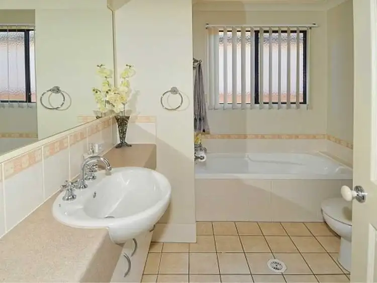 Sixth view of Homely unit listing, 17/2 Springhill Drive, Sippy Downs QLD 4556