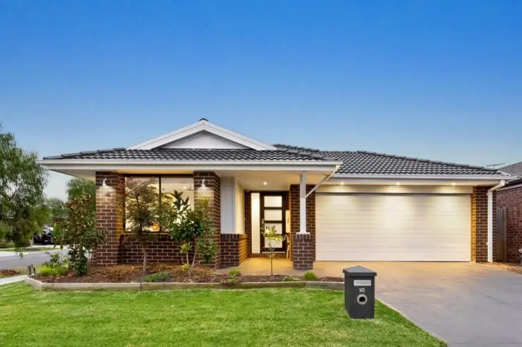 10 Cortland Street, Doreen VIC 3754