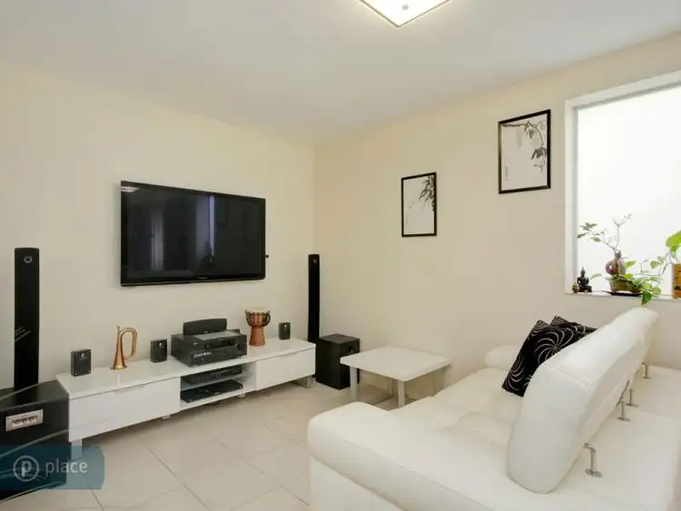 Second view of Homely house listing, 175 Graceville Avenue, Graceville QLD 4075