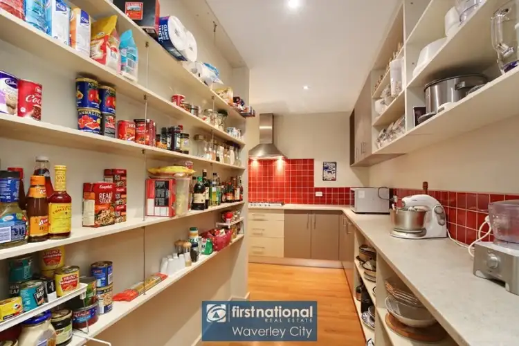 Fifth view of Homely house listing, 16 Corunna Court, Glen Waverley VIC 3150