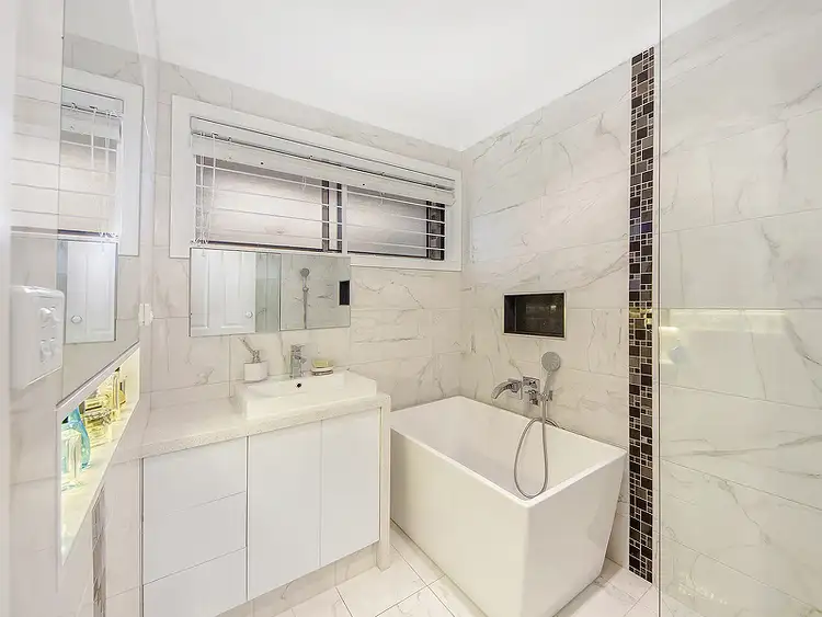 Sixth view of Homely house listing, 41 Wintersun Drive, Albanvale VIC 3021