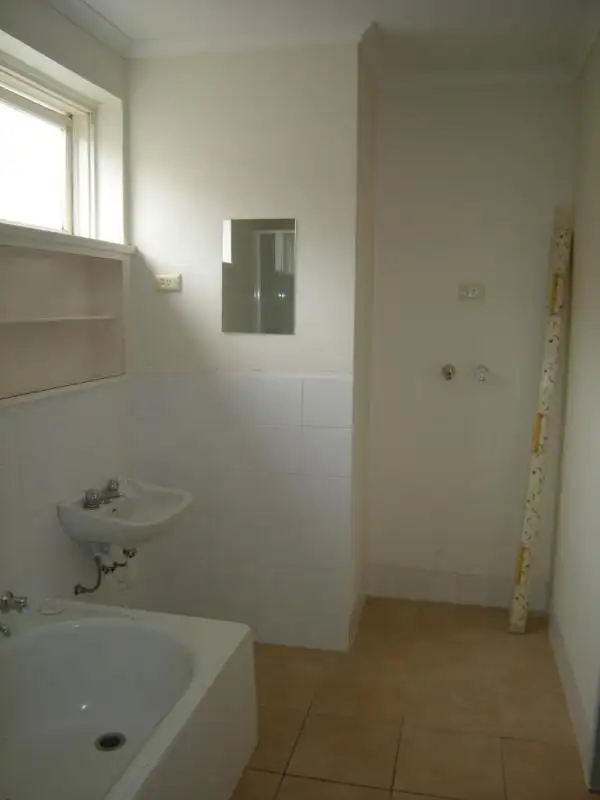 Fourth view of Homely apartment listing, 28/291 York Street, Sale VIC 3850