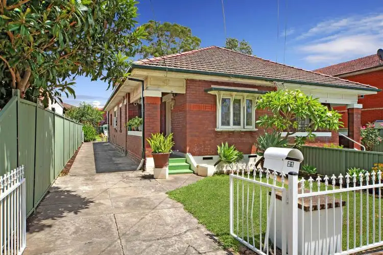 21 Matthews Street, Punchbowl NSW 2196