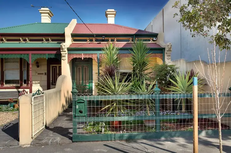 6 Bruce Street, Kensington VIC 3031