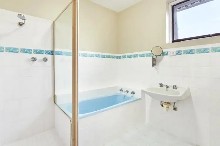 Fifth view of Homely unit listing, 9/8-14 Grimshaw Street, Greensborough VIC 3088