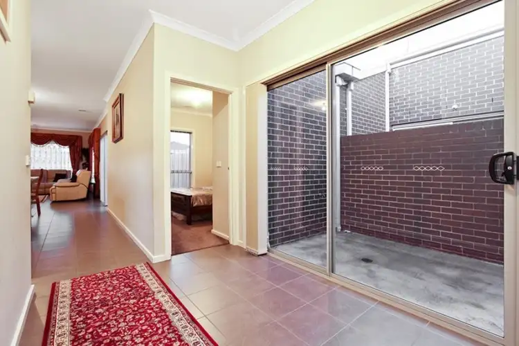 Seventh view of Homely unit listing, 1/4 Yale Court, Truganina VIC 3029