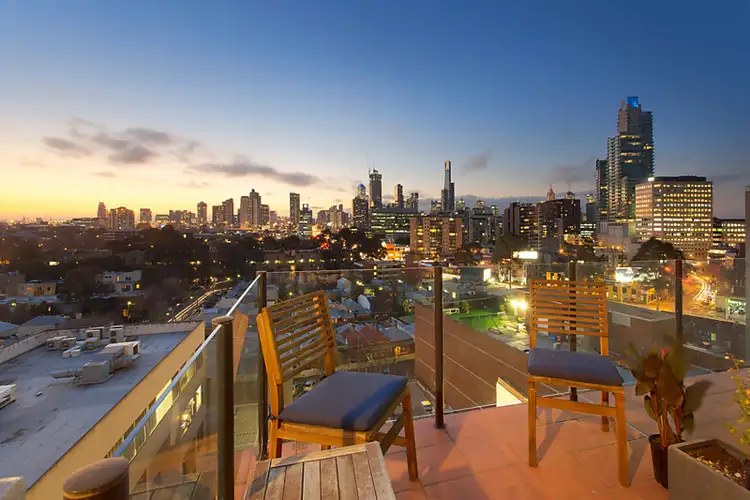 910/69-71 Stead Street, South Melbourne VIC 3205