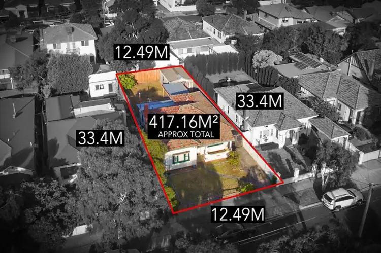 18 Oamaru Street, Northcote VIC 3070