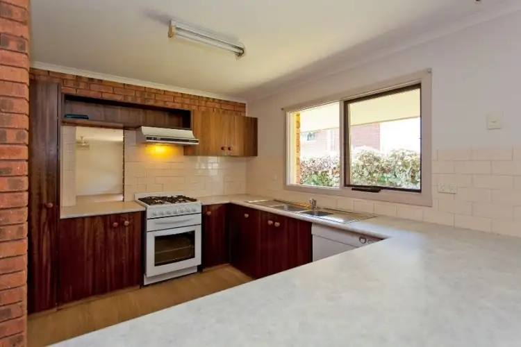 Seventh view of Homely house listing, 262 Bernhardt Street, East Albury NSW 2640