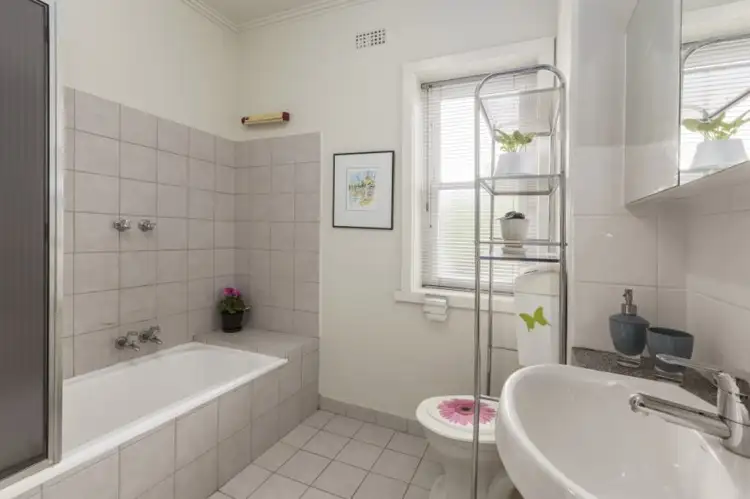 Fourth view of Homely apartment listing, 9/1-11 Grey Street, East Melbourne VIC 3002
