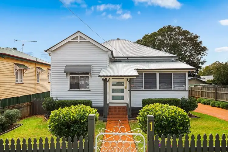 1 Somerset Street, South Toowoomba QLD 4350