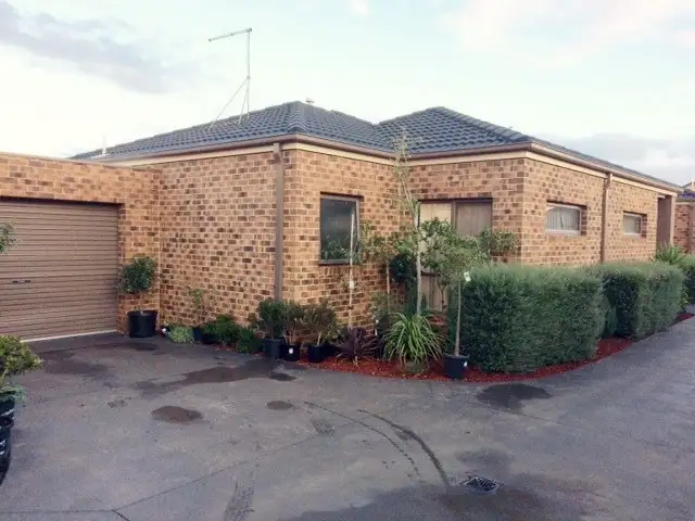 2/5 Harvard Court, Truganina VIC 3029