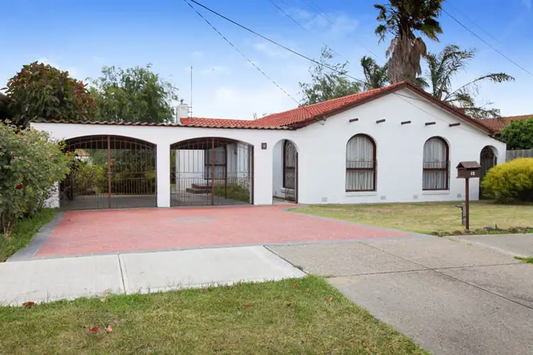 12 Hillcrest Drive, Westmeadows VIC 3049