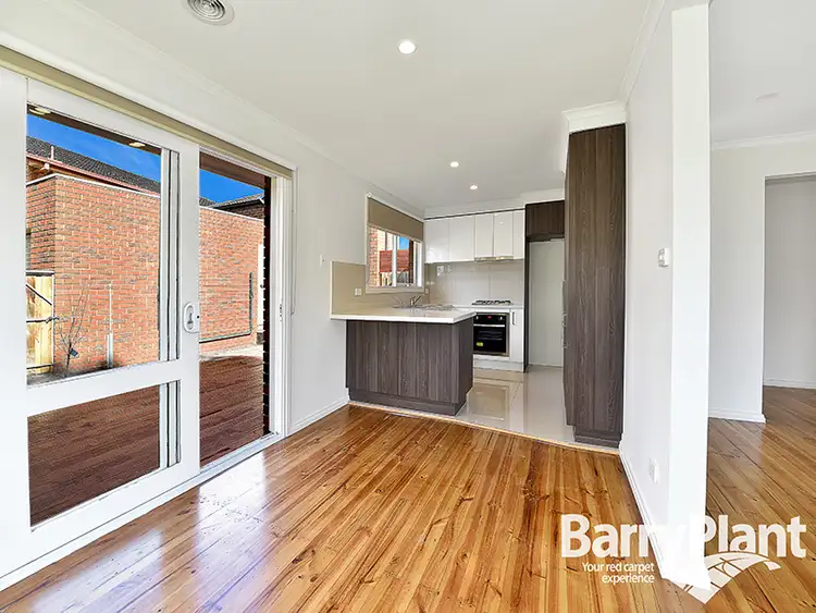 Fifth view of Homely house listing, 6 Mallee Court, Mulgrave VIC 3170