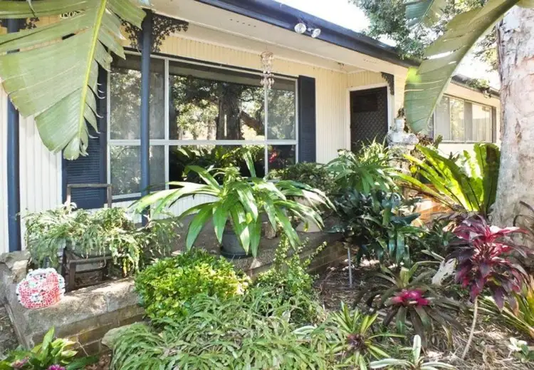 9 Connex Road, Umina Beach NSW 2257