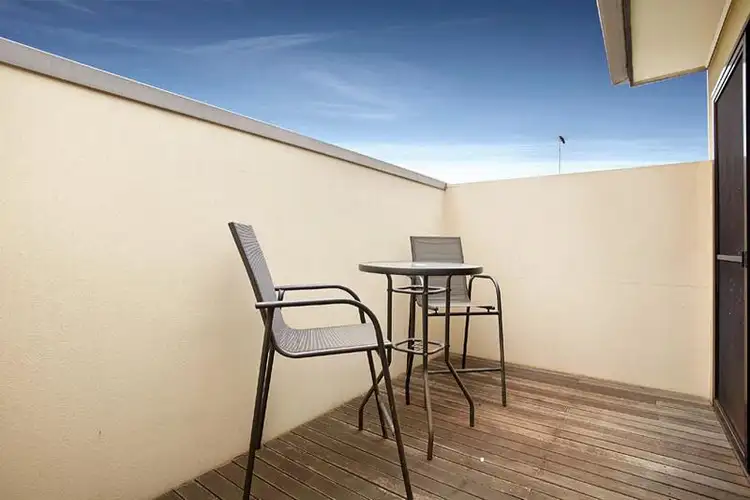 Fourth view of Homely apartment listing, 15/18 Ireland Street, West Melbourne VIC 3003