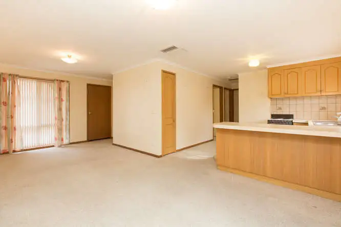 Sixth view of Homely unit listing, 10/221-223 Adams Street, Wentworth NSW 2648