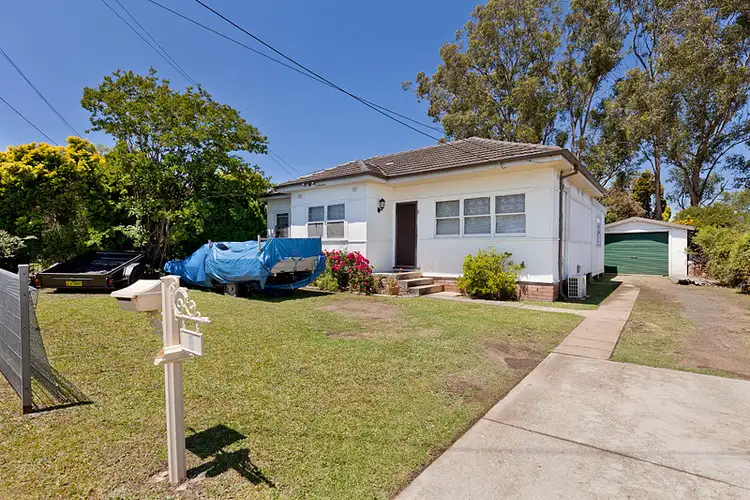 8 Arthur Avenue, Blacktown NSW 2148