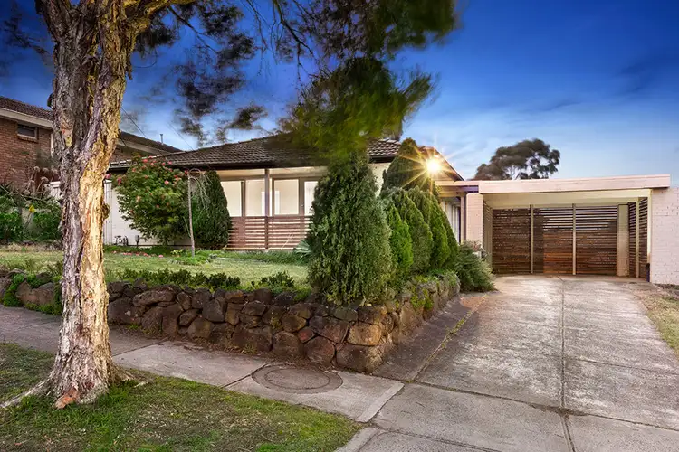 4 Centaur Grove, Doncaster East VIC 3109