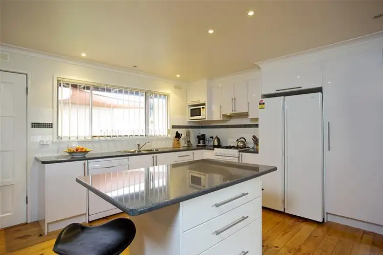 Main view of Homely house listing, 100 Farnsworth Street, Castlemaine VIC 3450