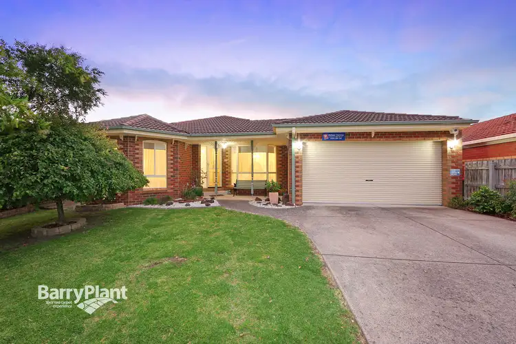 13 Kilcunda Drive, Rowville VIC 3178