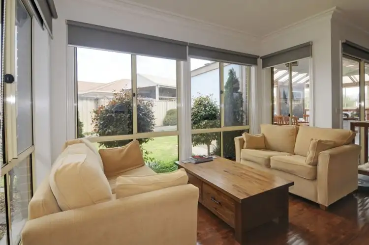 Sixth view of Homely house listing, 10 Coffey Court, Traralgon VIC 3844