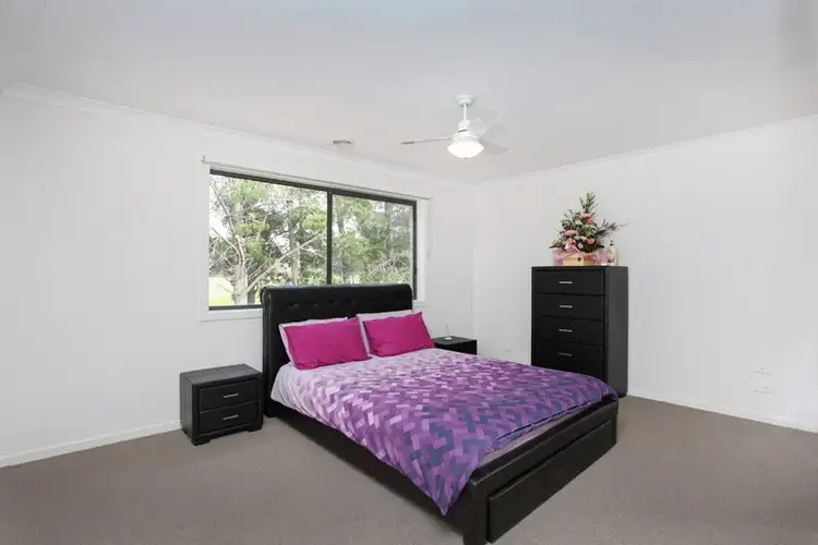 Fifth view of Homely house listing, 32 Baggygreen Street, Sunbury VIC 3429