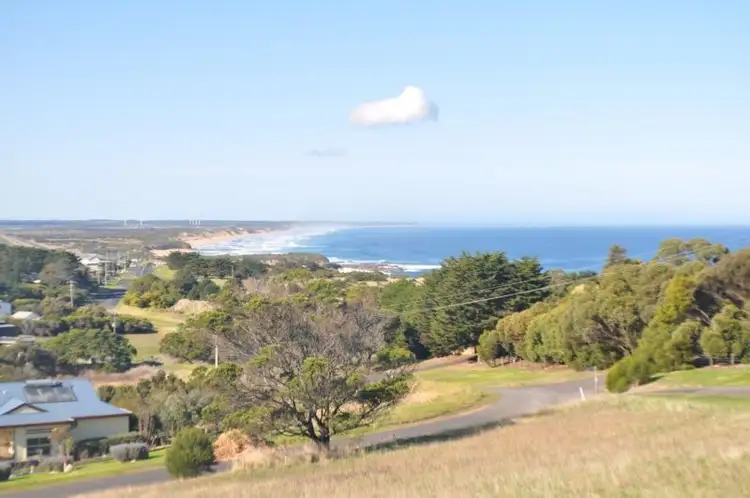 4 Bellevue Court, Kilcunda VIC 3995