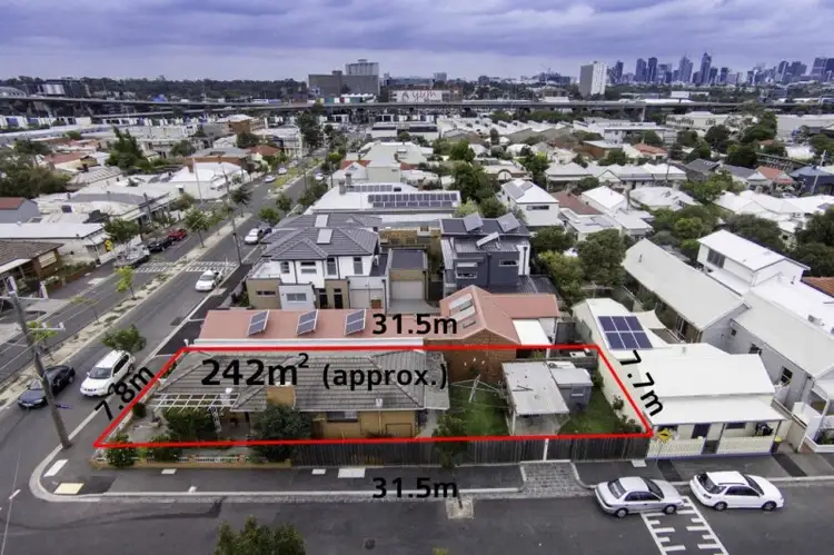 16 Smith Street, Kensington VIC 3031