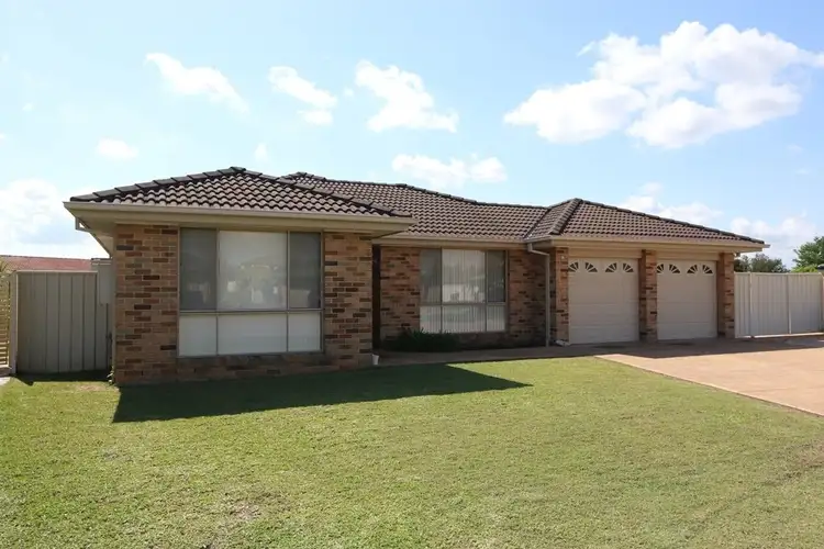 13 Greenwood Grove, Aberglasslyn NSW 2320