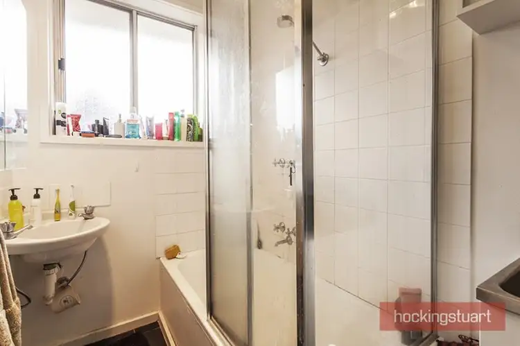 Sixth view of Homely unit listing, 4/18 Broadway, Bonbeach VIC 3196